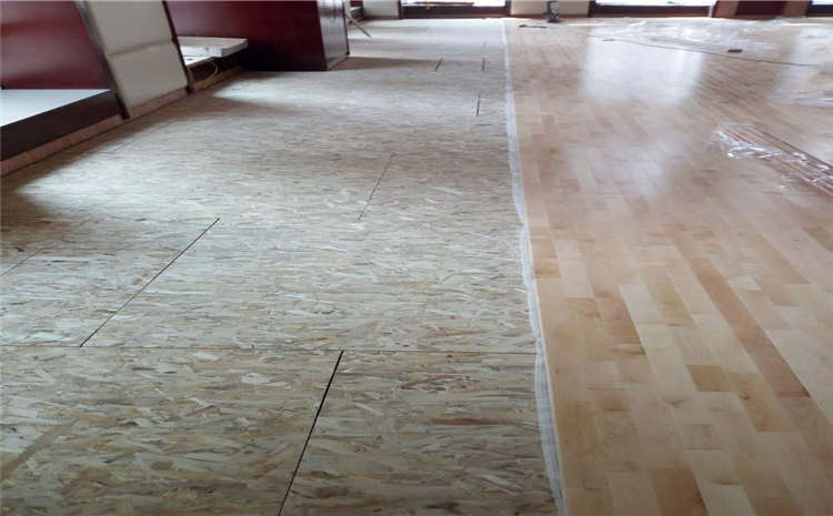 重慶橡膠木健身房木地板多少錢一平