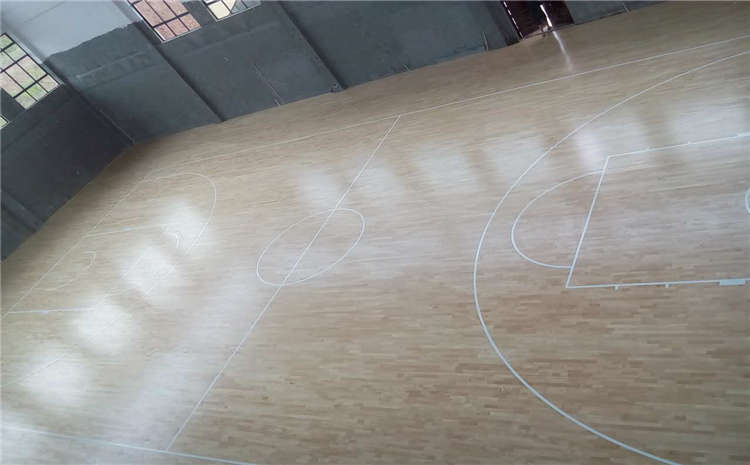 楓木運動木地板打磨翻新
