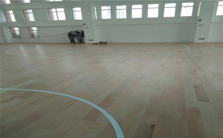 運動木地板鋪裝細節要求
