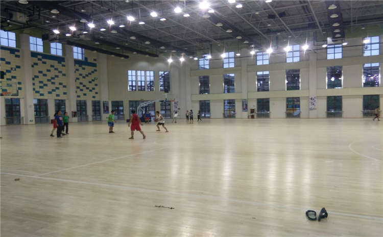 拼接板舞蹈房木地板怎么翻新