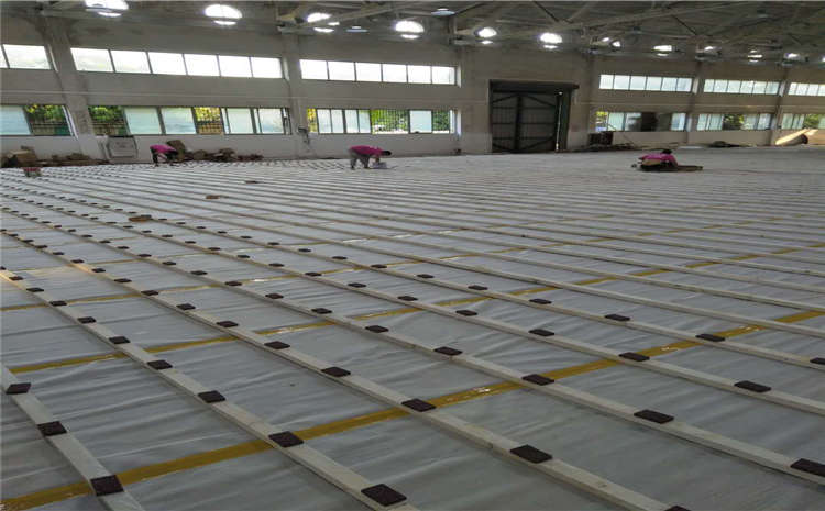 橡膠木籃球場(chǎng)木地板保養(yǎng)方案