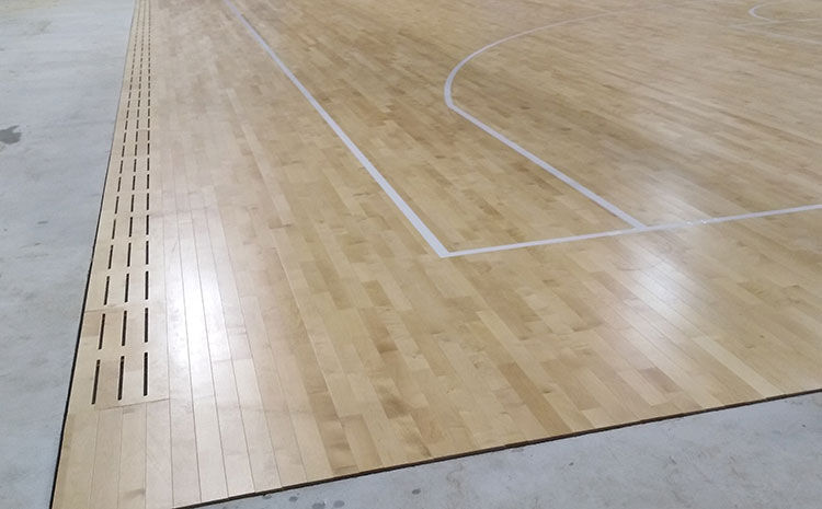 硬木企口風雨操場木地板怎么打磨翻新