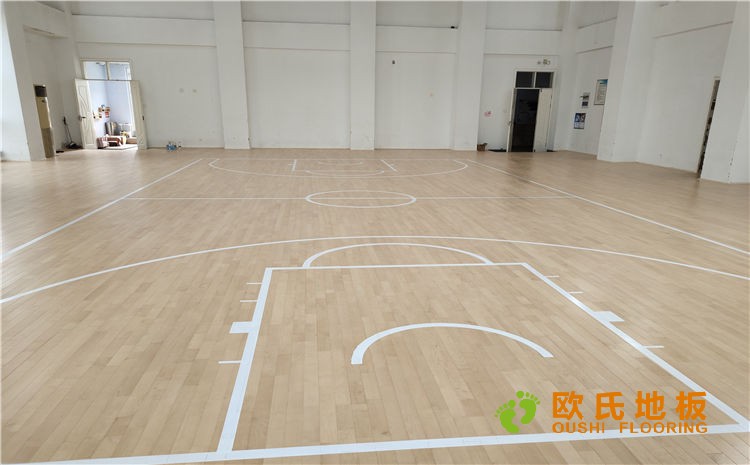 實(shí)驗(yàn)幼兒園籃球館木地板