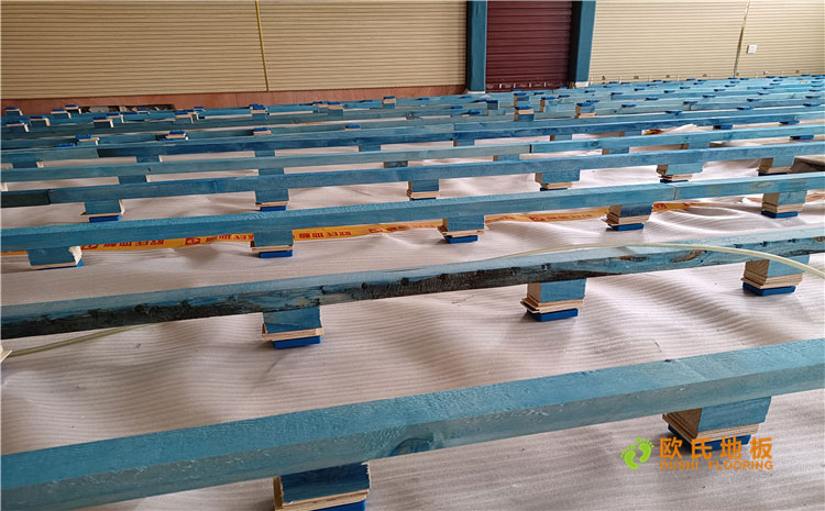 山東淄博潘莊某中學籃球館木地板項目 山東淄博潘莊某中學籃球館木地板項目